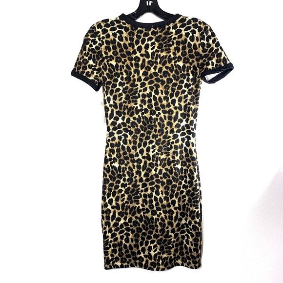 Short Sleeve Leopard Print Bodycon Fitted Mini Dress - Picture 4 of 5